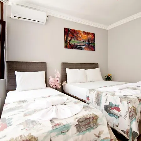 Terrace Otel