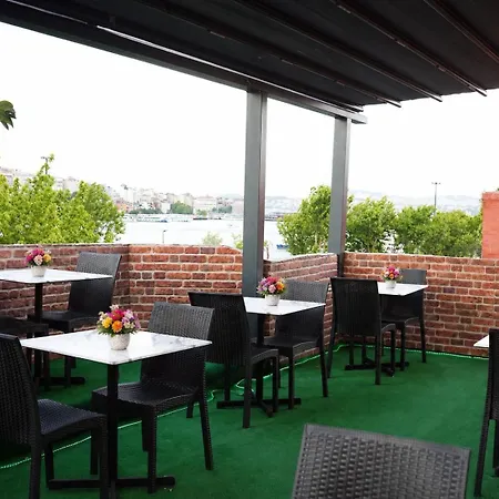 Otel Terrace